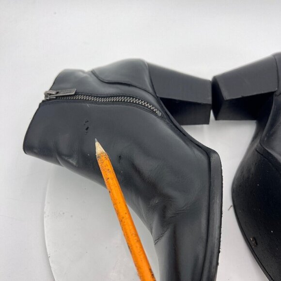 Frye Jennifer Belted Women Size 8M 3476780 BLK Black Leather Side Zip Heel Boot - Picture 8 of 14